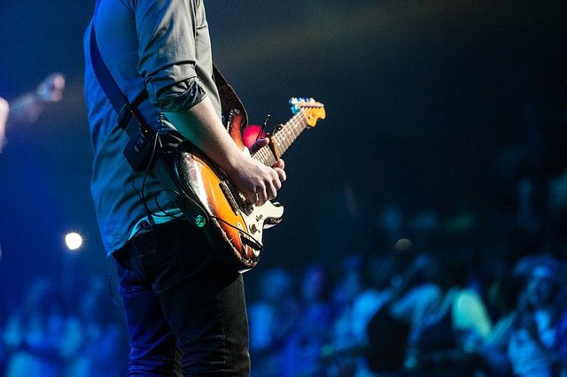 Musicians 3 Smart musicians protect their email fanbase with ListLockr